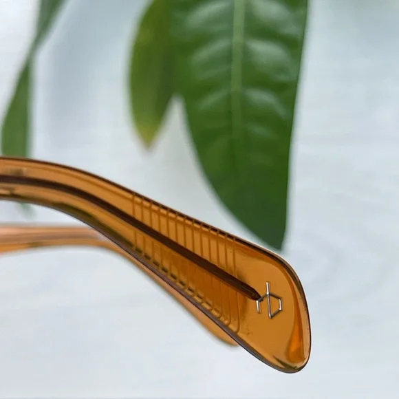 Rag & Bone Square 56mm Oversized Sunglasses with Orange / Brown Frame - Picture 7 of 16